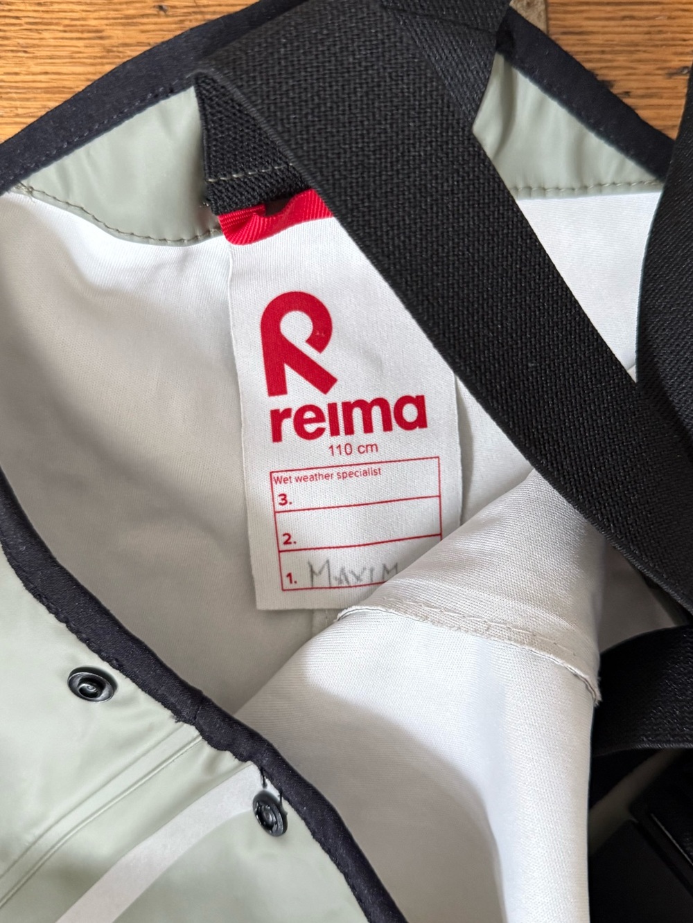 Reima Sage Green Rain Suit - Size 5 (110 cm) - Picture 2 of 2